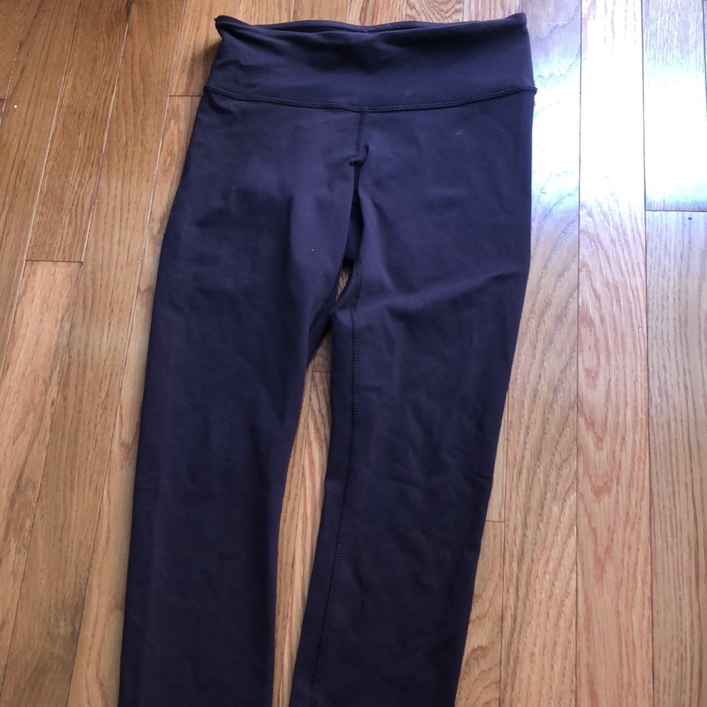 Lululemon women’s crop leggings